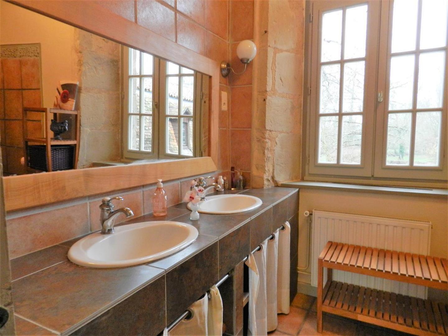 Le Clos Du Gue Pressac Exteriör bild